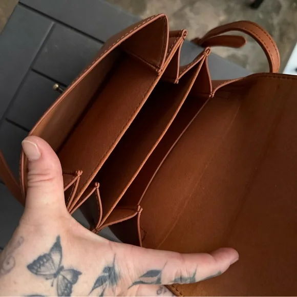 Samara Vegan Luxury Bag Bundle in Tan - Picture 8 of 16